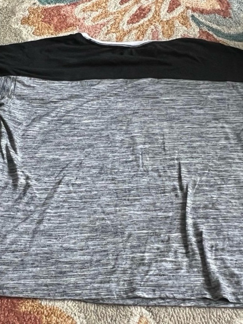 PINK Victoria's Secret Black & Gray Logo Short Sleeve Tee with White Trim - Picture 5 of 8